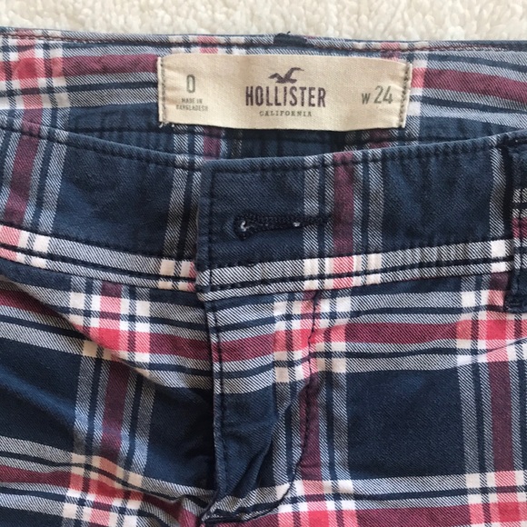 Shorts - Picture 3 of 3